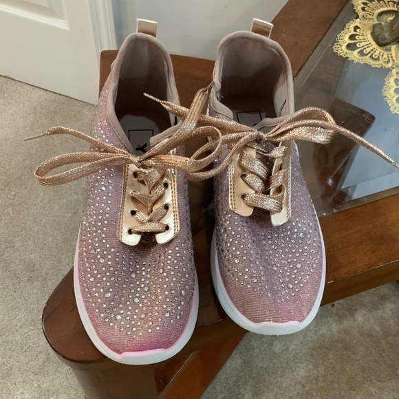YOKI SPARKLE ROSE GOLD RHINESTONE SNEAKERS SHOES SIZE 8 - Picture 1 of 8